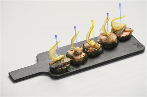 Канапе с сельдью 1035473